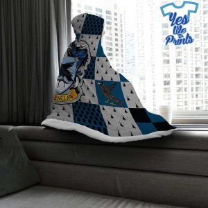 Harry-Potter-Ravenclaw-Custom-Hooded-Blanket-1