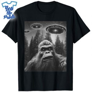 Bigfoot-Sasquatch-Alien-UFO-Shirt