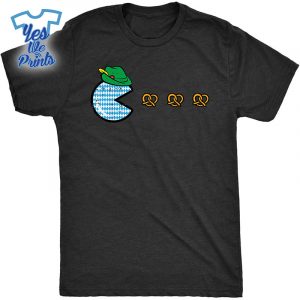 Oktoberfest-Video-Game-Eating-Pretzels-Gamer-Boys-Shirt