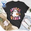 Spooky-Vibes-Ghost-Retro-Groovy-Halloween-Shirt