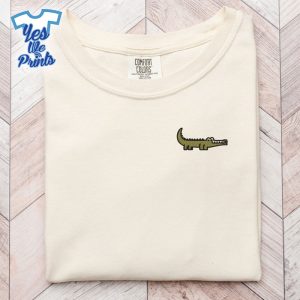 Mini-Crocodile-Funny-Alligator-Lovers-Gift-Embroidered-Shirt