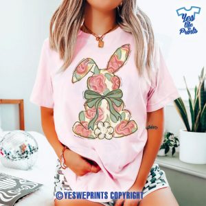 Floral-Easter-Shirt,-Coquette-Bow-Rabbit-Bunny-Easters-Day-Shirt