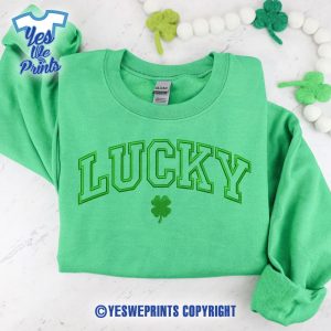 Lucky-Shamrock-St-Patricks-Day-Embroidered-Crewneck