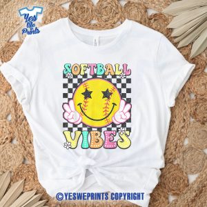 Softball-Vibes-Softball-Retro-Groovy-Game-Day-Girls